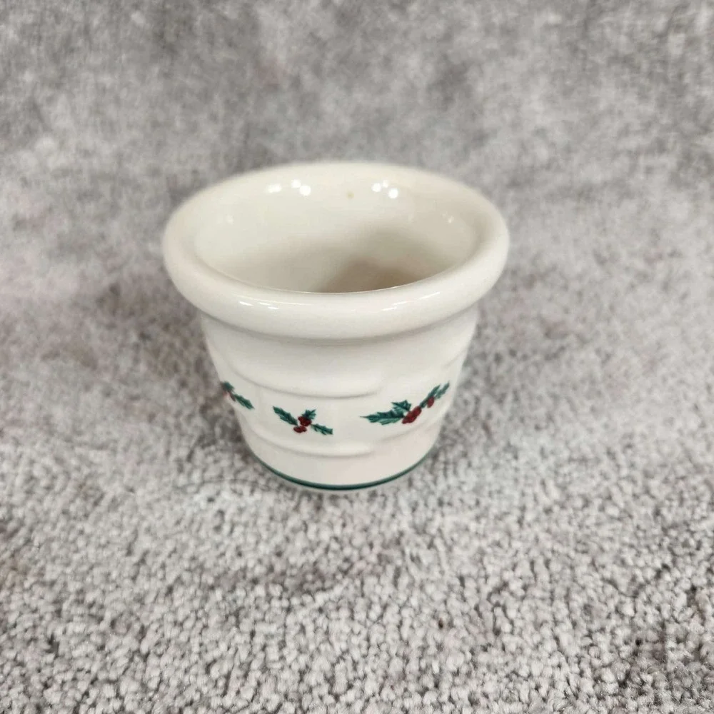 Longaberger Votive Cups Ivory Christmas Holly Pottery Set of‎ 2